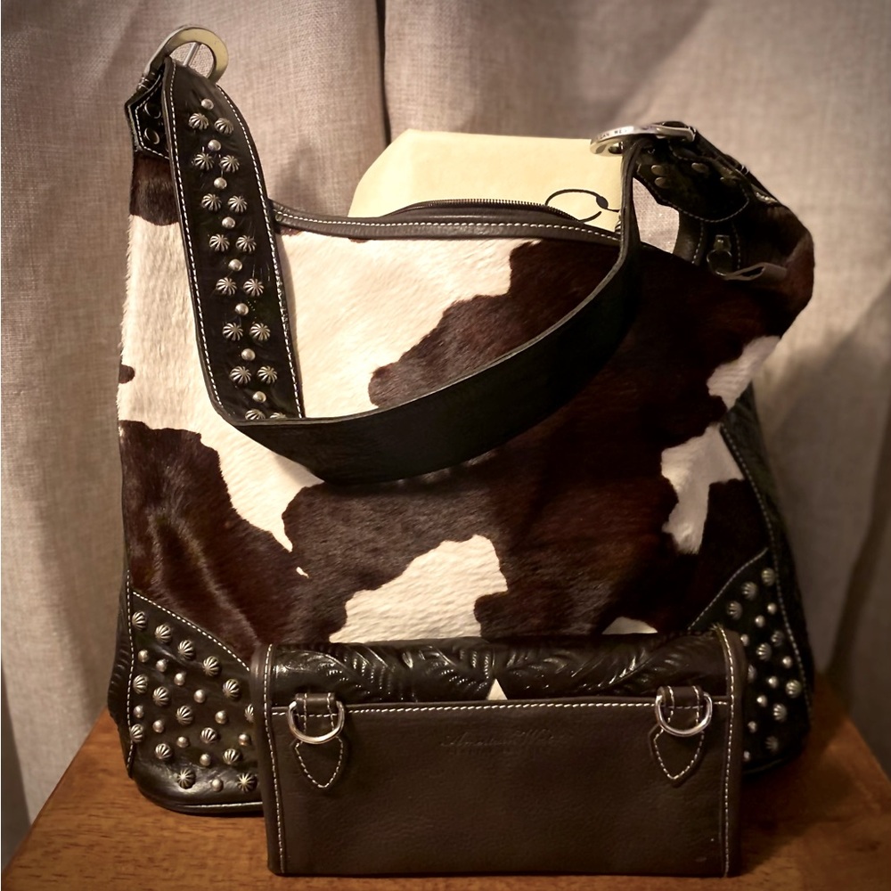 American West handbag. Wallet sold separately with posting to follow.